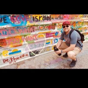 Meet your Posher, Jason